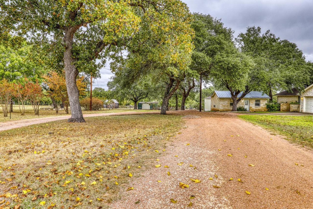 Triple Creek Cottage Fredericksburg Exterior photo